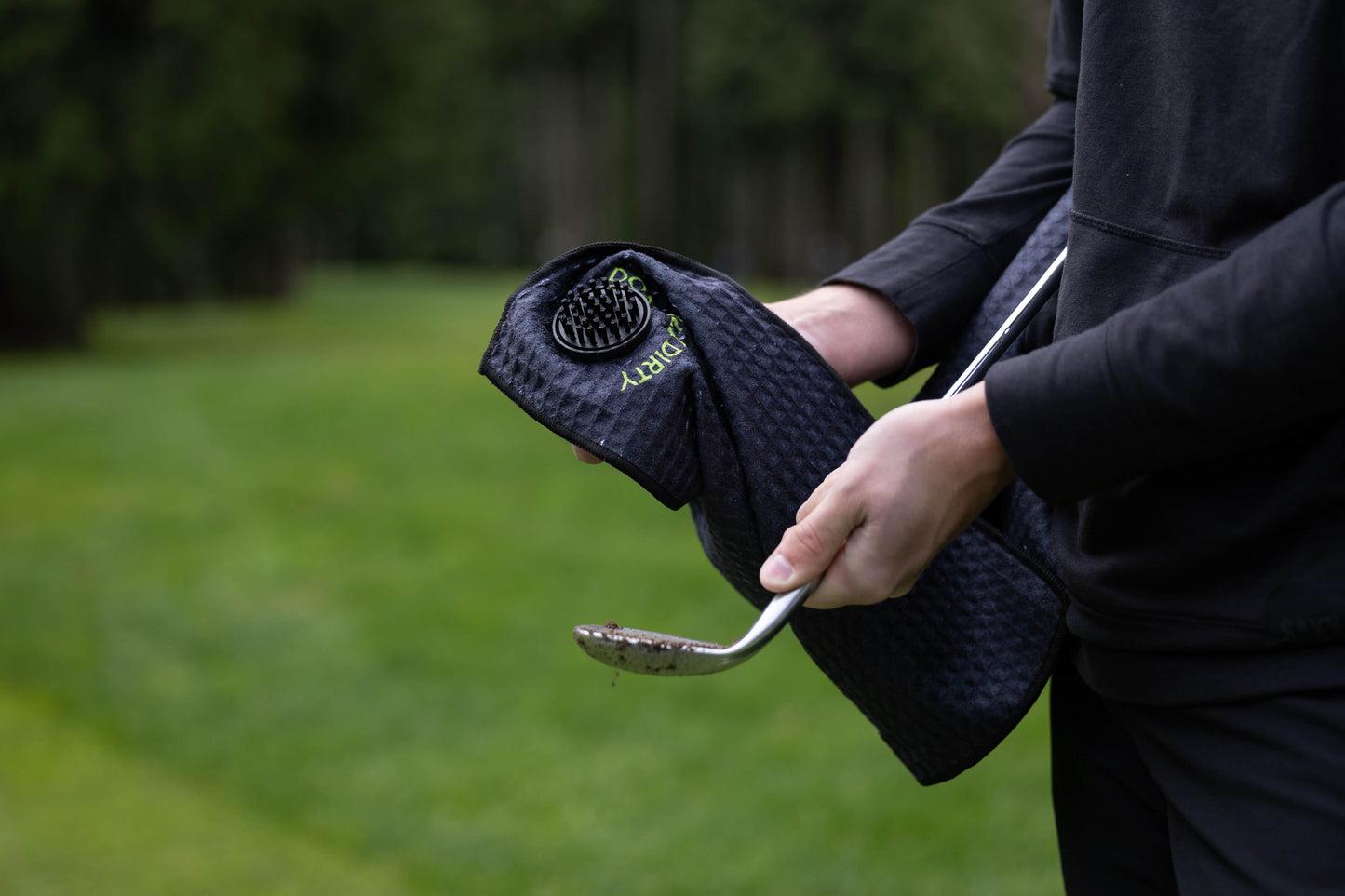 All-In-One Brush Towel | Golf Towel with Groove Cleaner Brush
