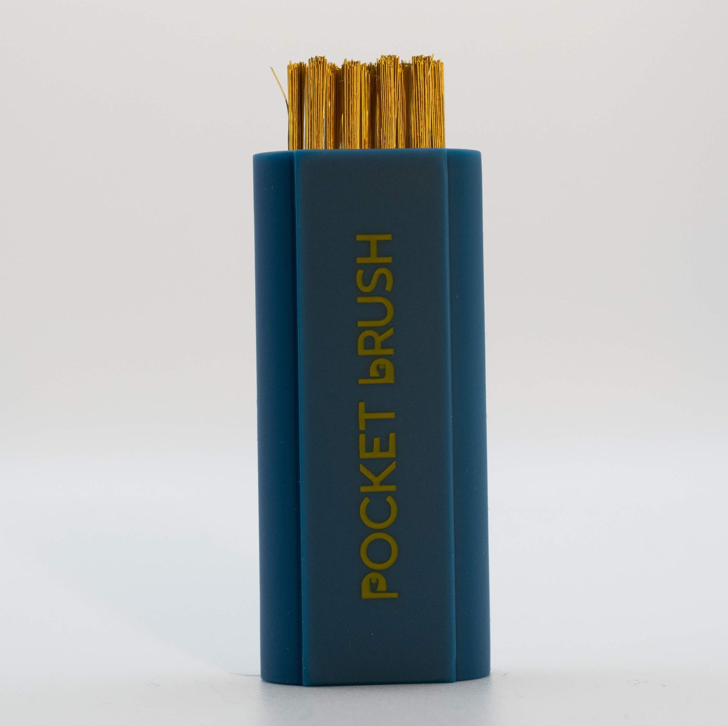 Golf Club Brush / Cleaner | Portable | Navy / Gold | Pocket Brush