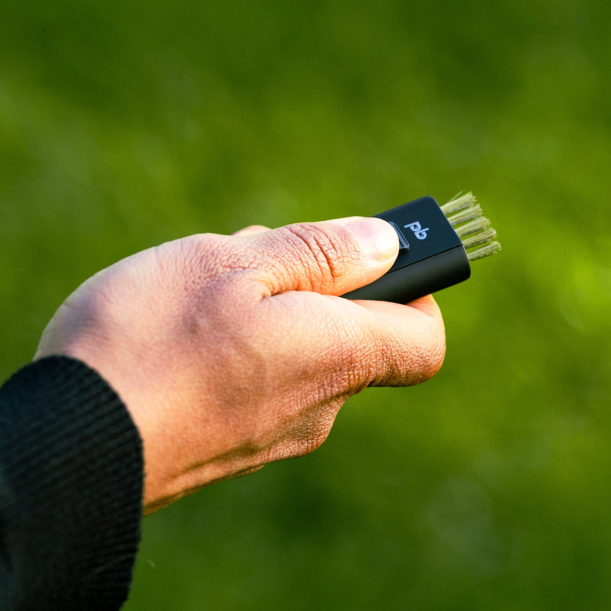Pocket Brush Golf Club Cleaner Cleaning Brush Black