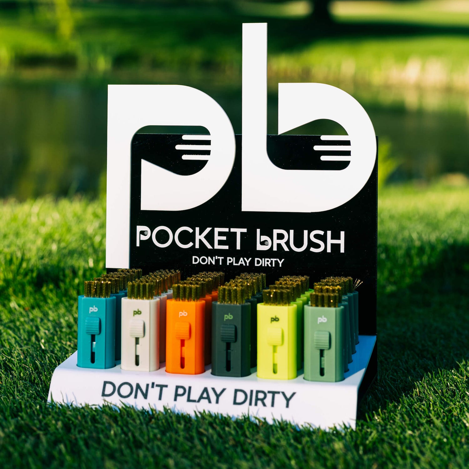 Pocket Brush Golf Club Cleaner Display